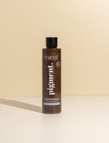 Shampoing colorant Noisette marron clair - 200ml